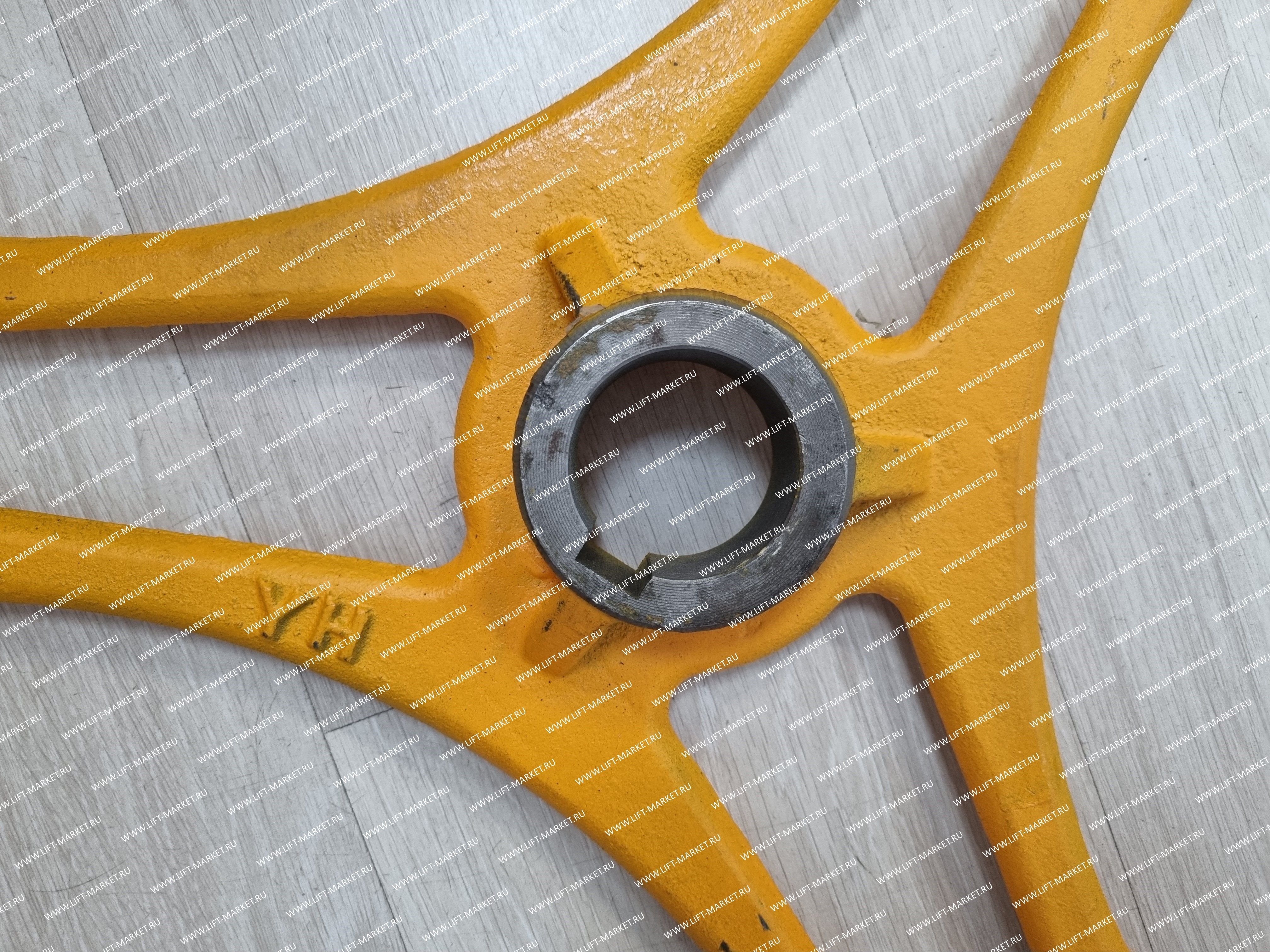 Приводное колесо Thyssen (Тиссен) FT853688 580x50x34 фото